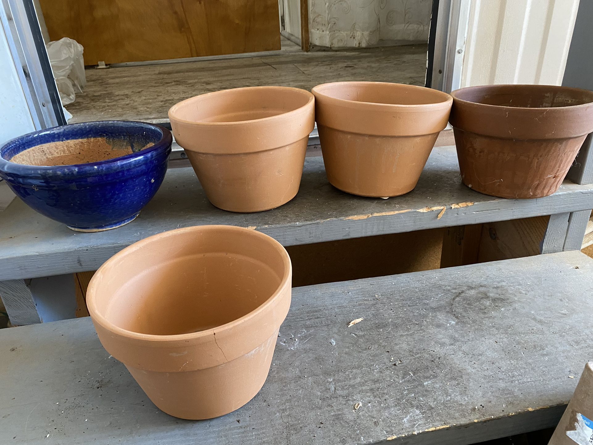 4 Shallow Pots (Not Plastic)