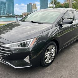 2020 Hyundai Elantra SEL 