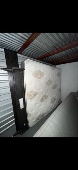 King size plush Matress