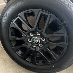 2025 Tundra Wheels / Tires 
