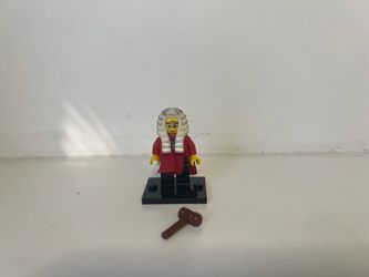 LEGO Minifigure Series 9 Judge
