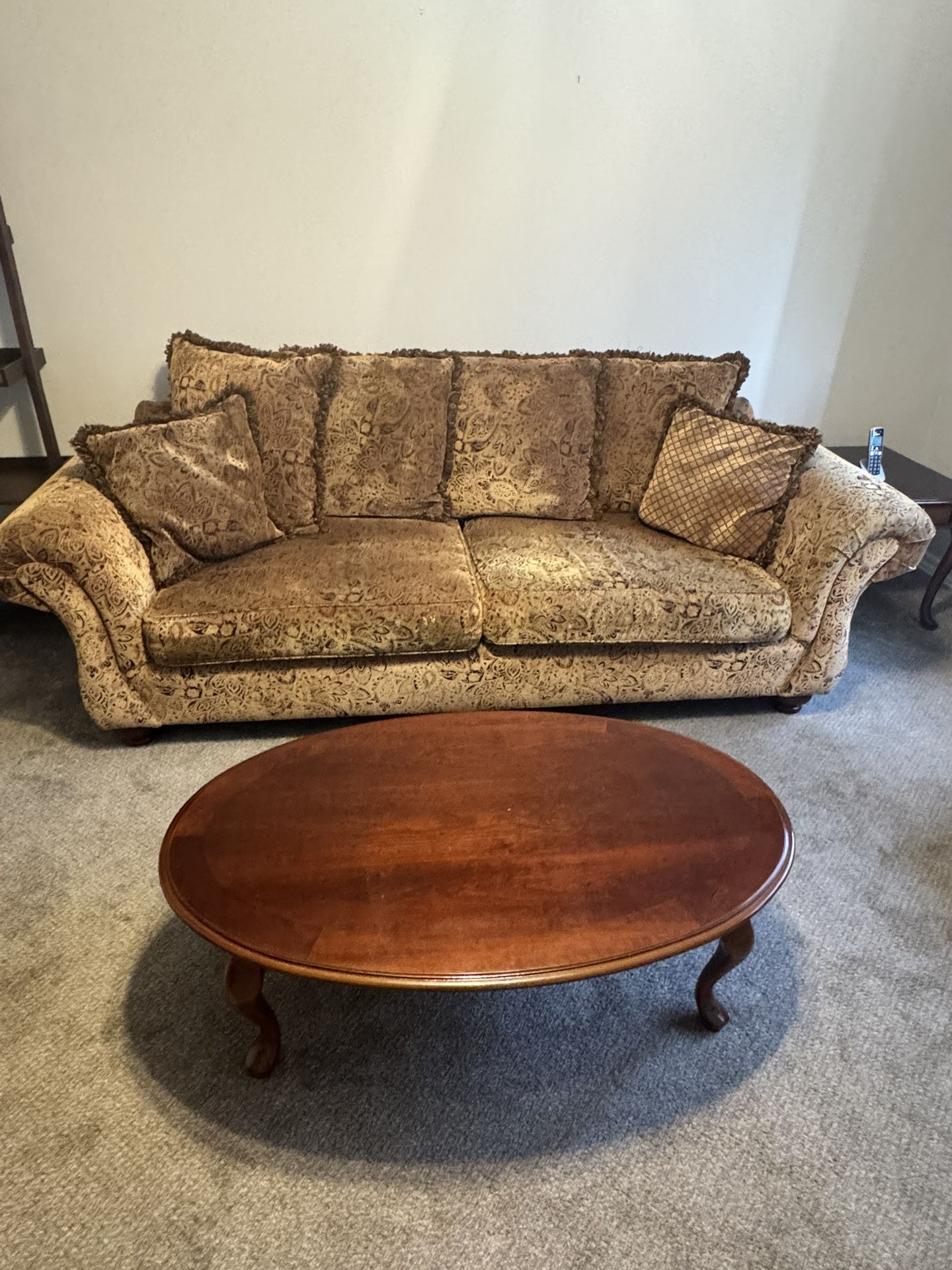 (5) Pc. Gold & Burgundy Paisley Print Living/Family Room