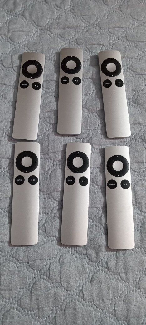 Apple TV Controller Work 1-2-3 Boxes Apple TVs