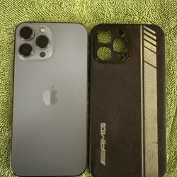iPhone 13 Pro Max  256 GB W/case