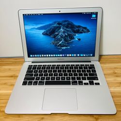 🍎Apple MacBook Air 13” Intel Core i5 Processor/8GB RAM/256GB Storage⚡️🔥Laptop Comes with Microsoft Office, Logic Pro, Adobe, Final Cut💻 1 Year Warr