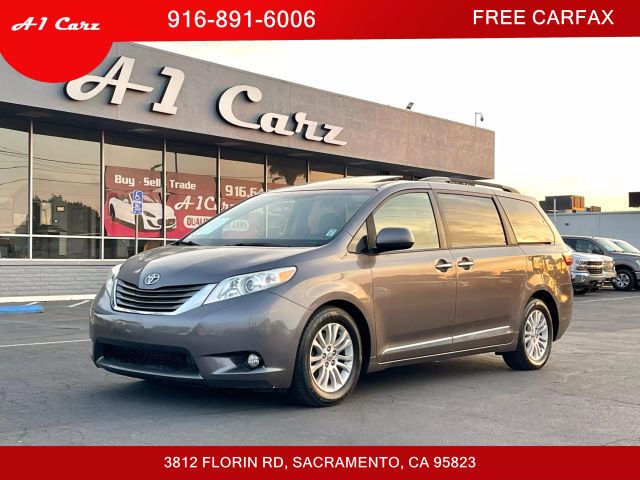 2015 Toyota Sienna