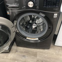 LG 4.5 cu. ft. Smart Wi-Fi Enabled All-In-One Washer/Dryer