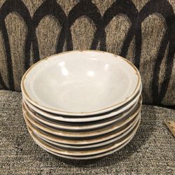  Vintage Set Of 8 Bowls  🥣 