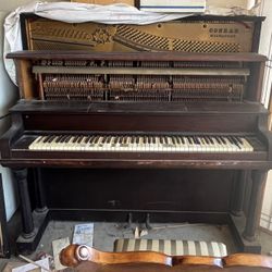 Antique Piano