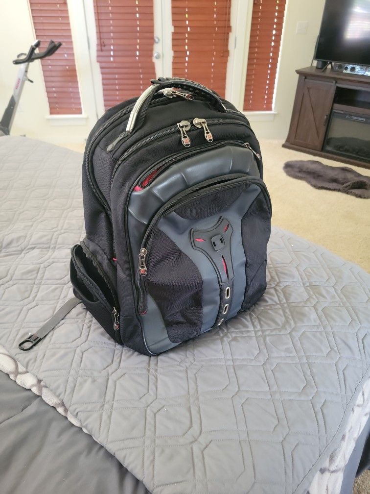 Swiss Army Laptop Backpack