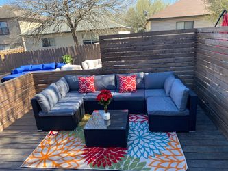 New inbox 7-piece patio sectional with cushions (we finance and deliver)