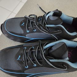 Puma safety athletic work shoes 