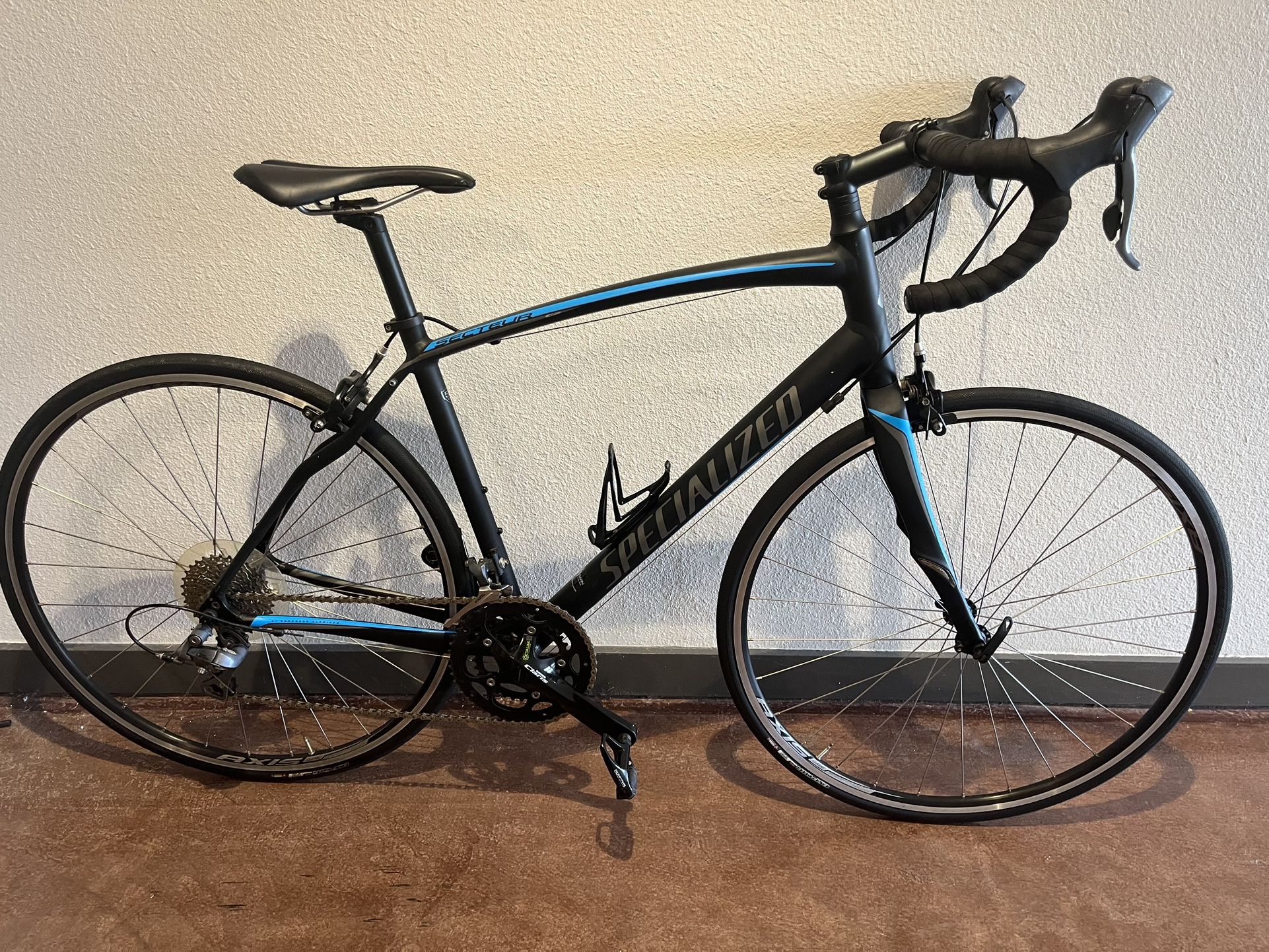 Bike Specialized Secteur road bike