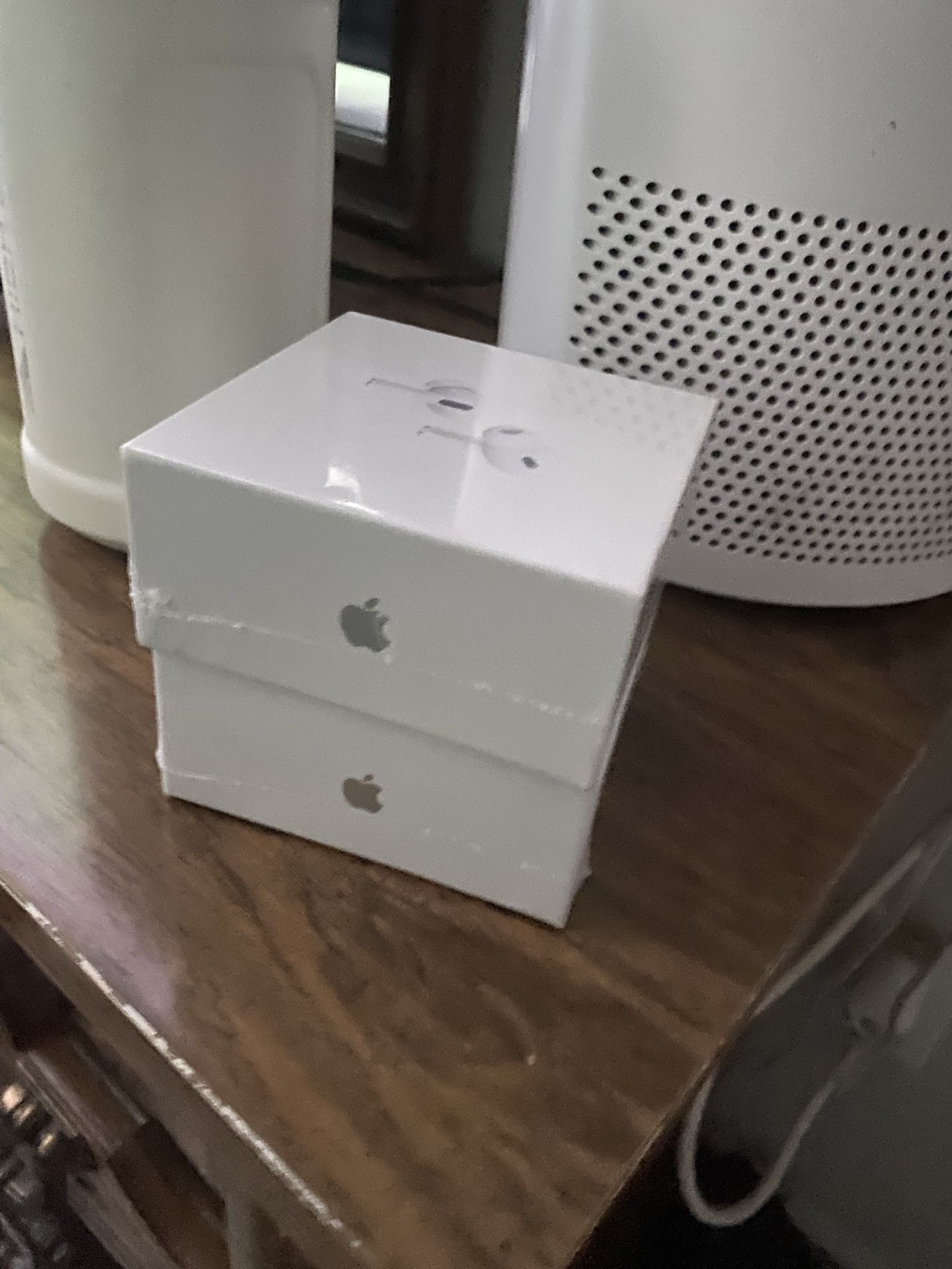 AirPods 120$