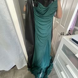 Prom Dress Emerald green