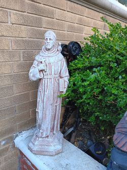 26" Brand New Heavy Solid Concrete Statue Decor Garden