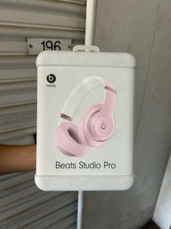 Beats studio pro headphones pink