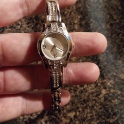LADIES WATCH/SILVER TONE/COMPLEMENTARY BATTERY INCLUDED