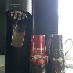 Soda Stream Machine And 2 Unopened Flavors 