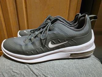 Nike Air Max Axis Sneakers Men's 9.5