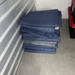 Moving Blankets