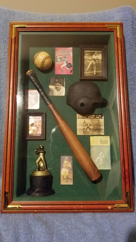 Vintage Babe Ruth & Baseball Shadow Box 