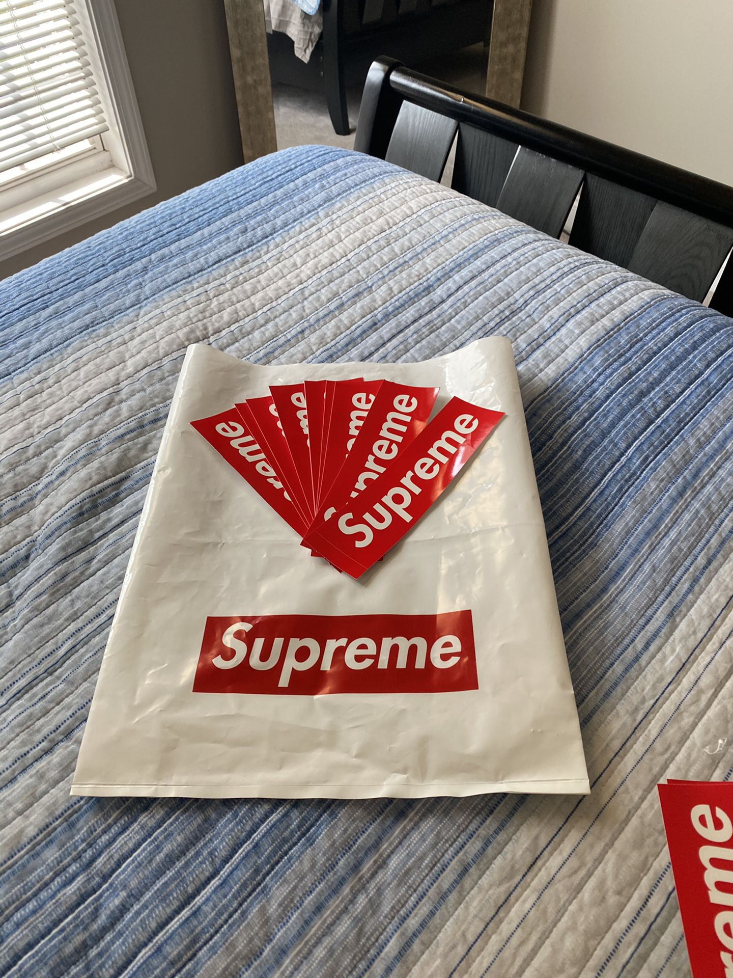 Supreme plastic bag and 10 stickers