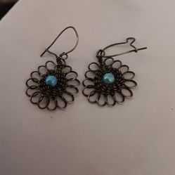 Navajo Sterling Silver And Turquise Earings