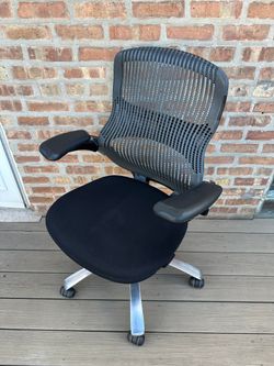 Knoll Generations Task Chair