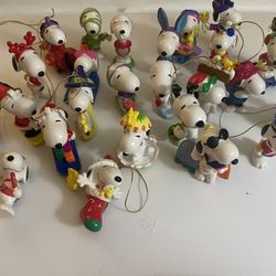 Vintage Snoopy Figurines