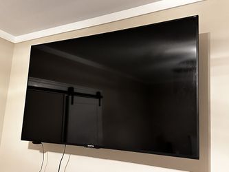 Sceptre 75” Smart TV