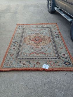 Colorful accent rug