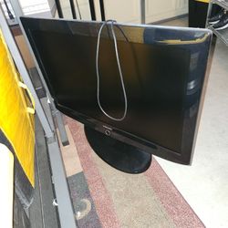 38" TV