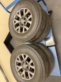 Toyota tacoma Rims and tires