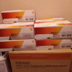 Gloves Size S Box Of 10 Total 2,500  