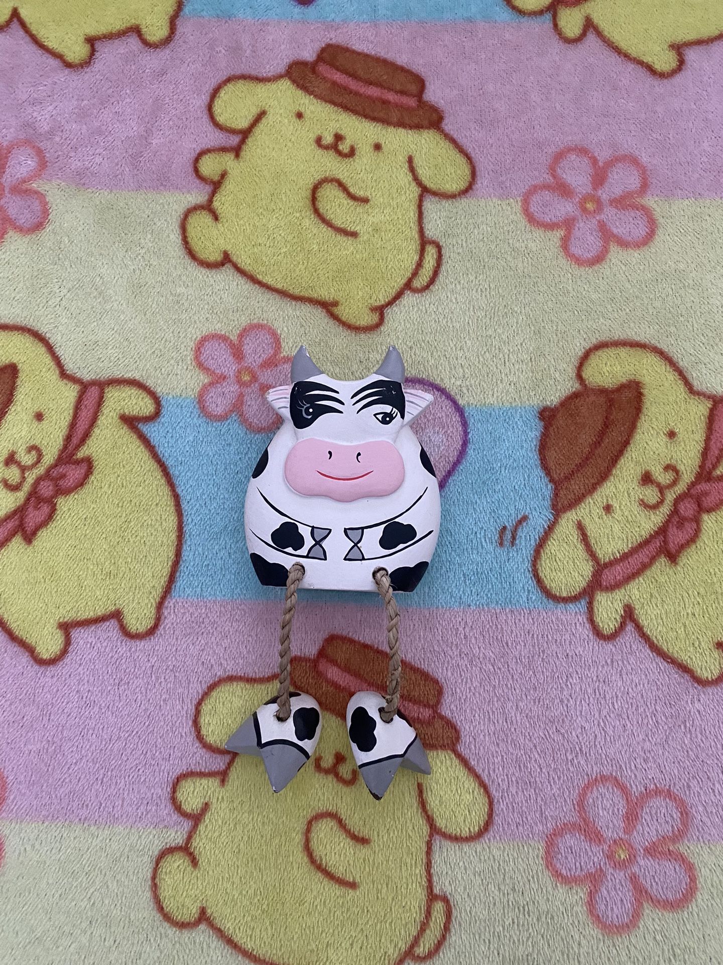 Sitting Cow Rope Decor