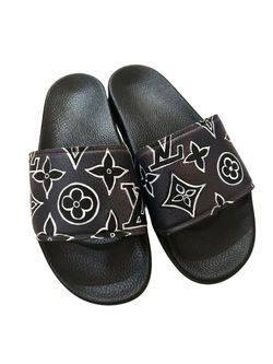 Custom Louis Vuitton Hand Painted Slides
