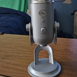 Yeti Microphone