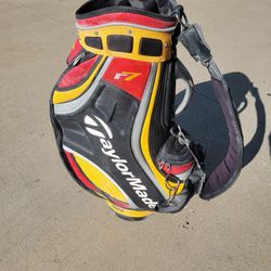 TaylorMade R7 Golf Bag