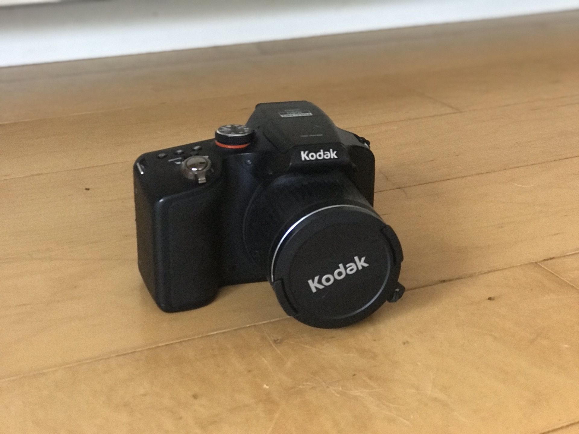 Kodak z990 camera