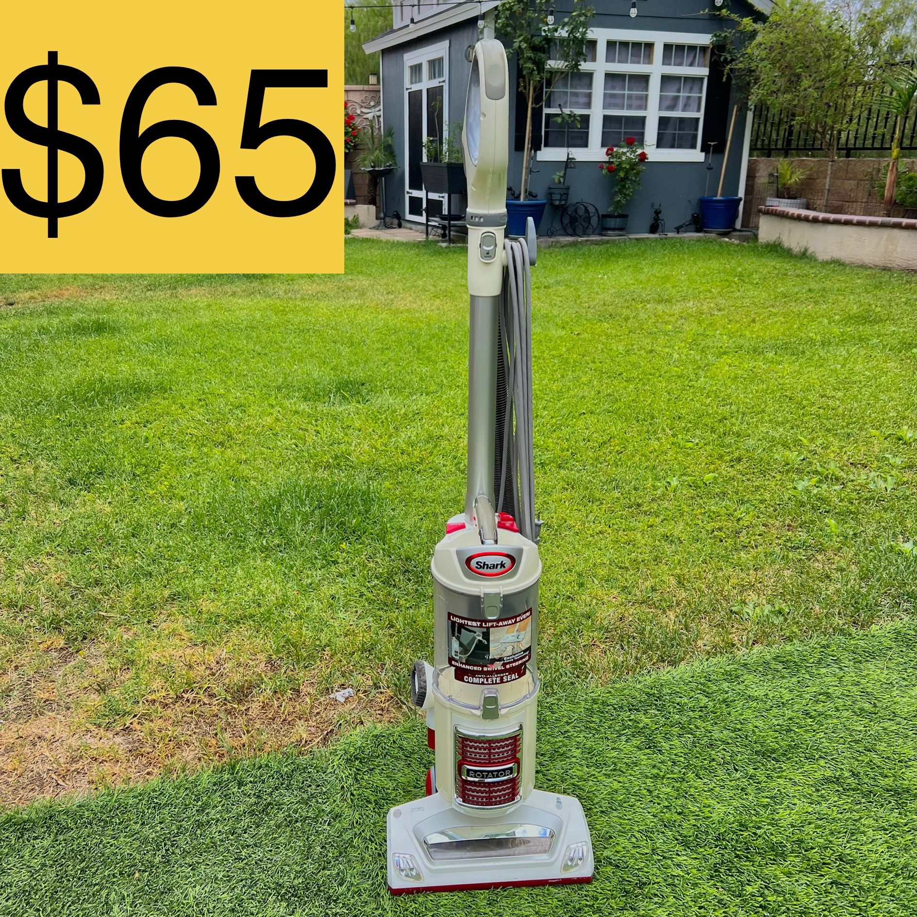 VACUUM SHARK ROTATOR LIFT AWAY BAGLESS (RETAILS $200+, SELLING FOR $65)