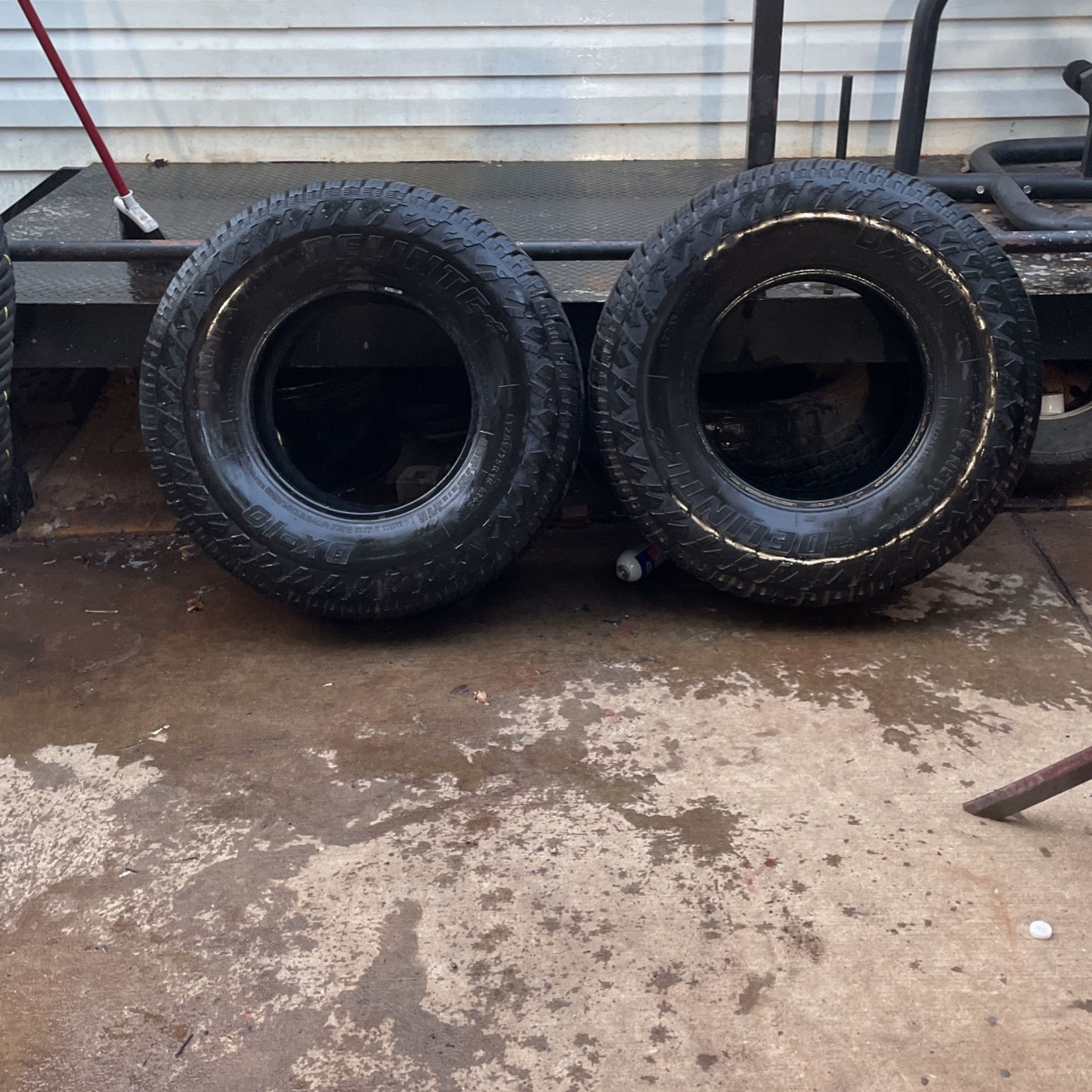 2 Llantas DELINTE. lT. 285/75R16