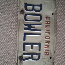 Vanity plate " Bowler"