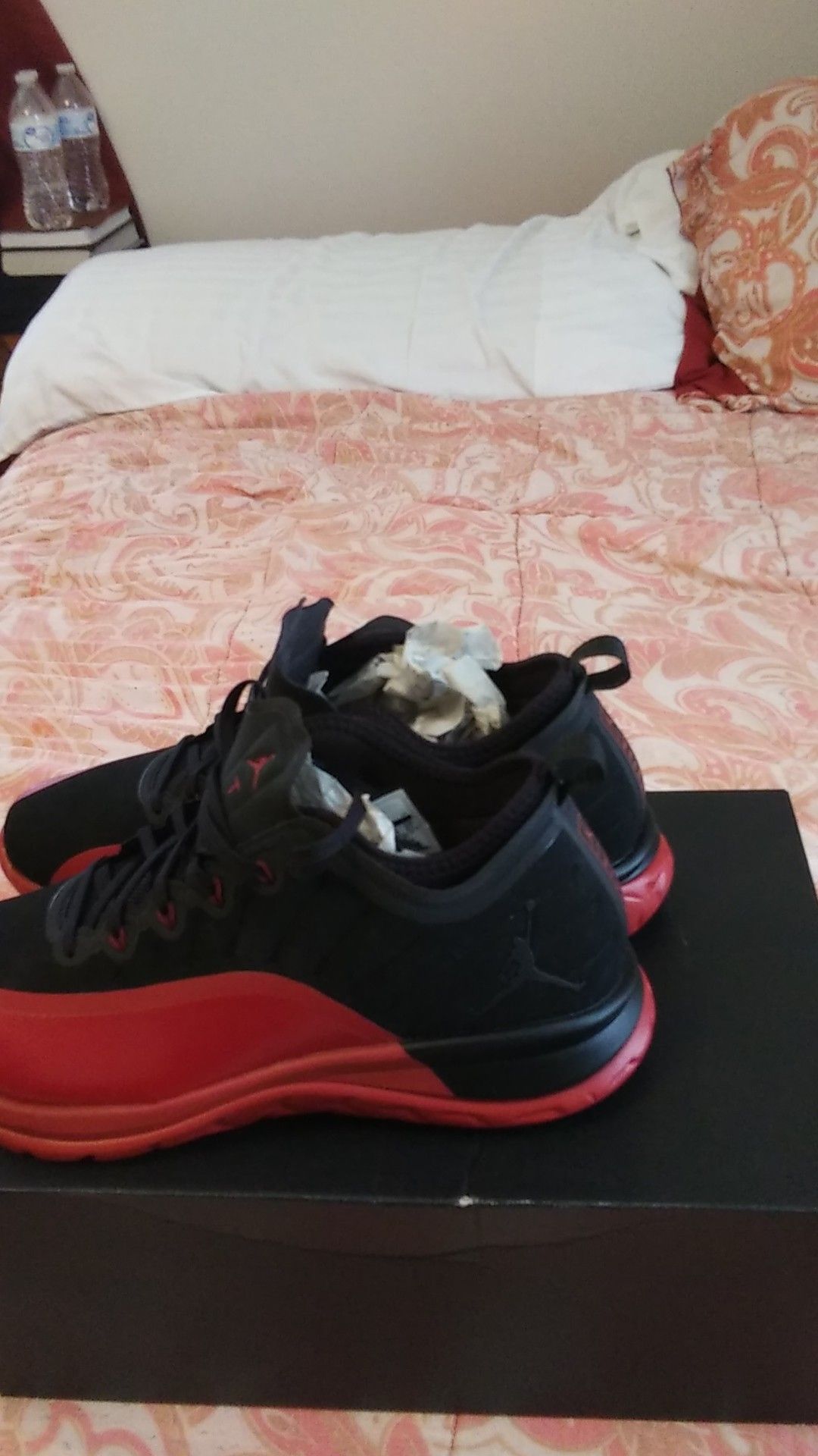 Jordan"s boys size 9