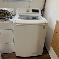 LG 4.5 cu. ft. Top load washer