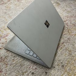 Surface Laptop