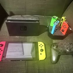 Nintendo Switch + 6 Joycons & Pro Controller