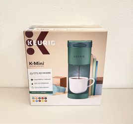 NEW Keurig K-Mini 6-12oz Single Serve K-Cup Pod Coffee Maker - Evergreen