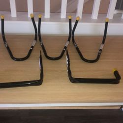 Storehouse- V shape / Hang All $4.95 Piece/ Colgaderos para Organizar