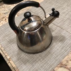 Farberware Tea kettle 